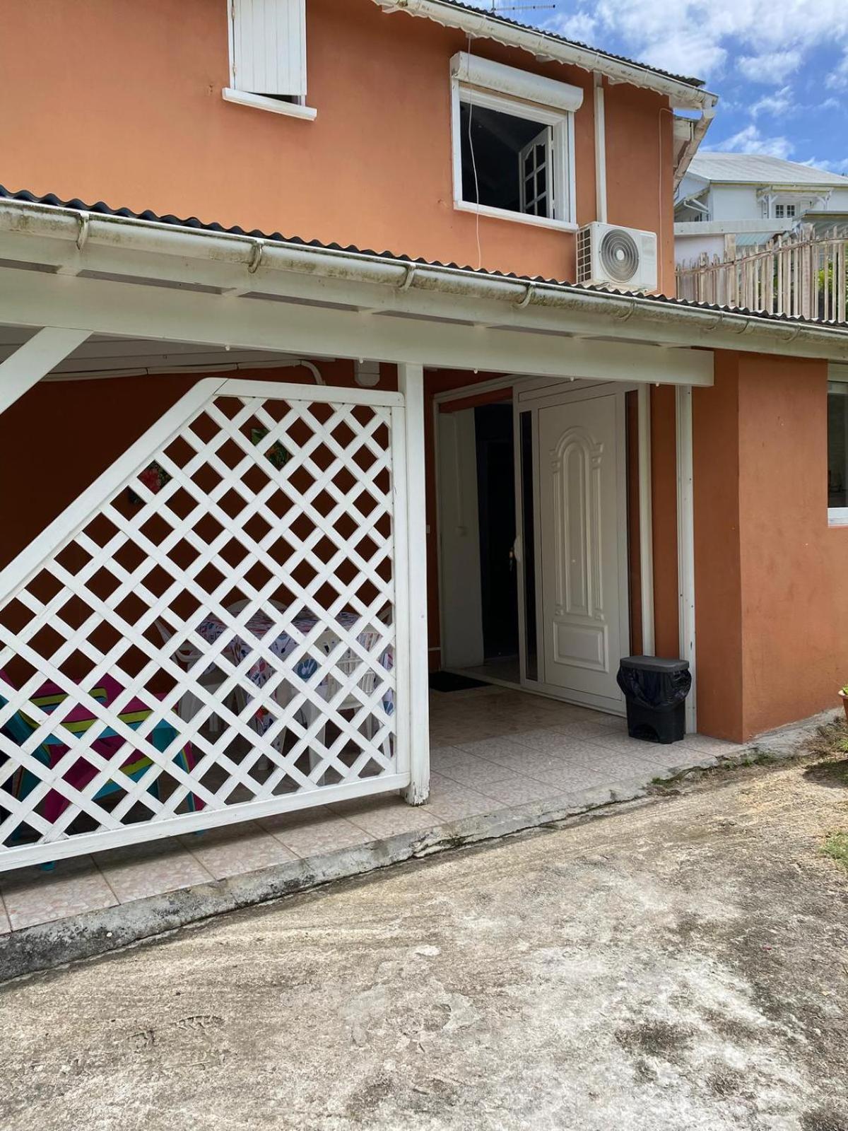 Aquaverde Eco Et Confort- Bas De Villa Avec Jardin Et Parking Ле Госие Екстериор снимка