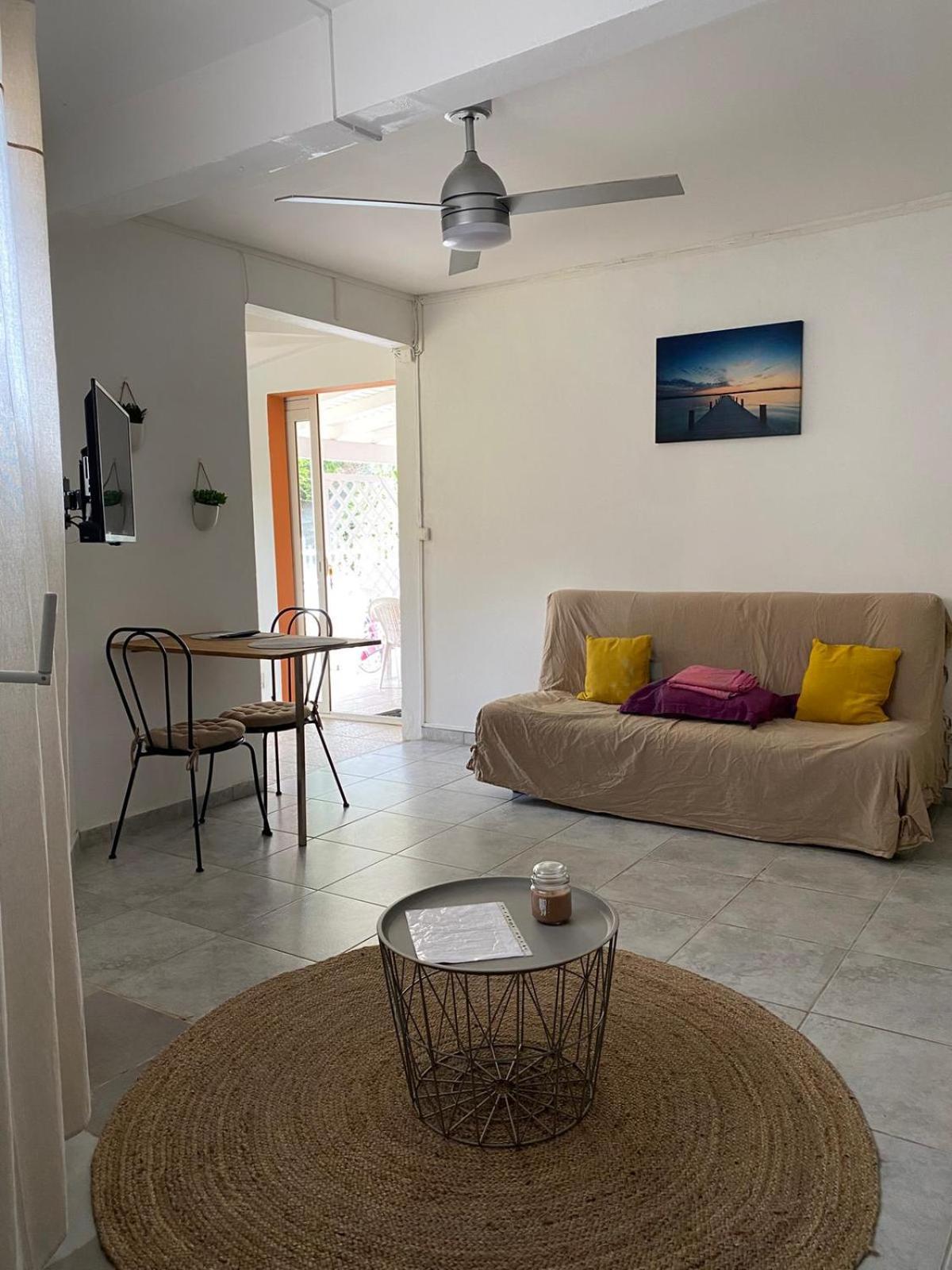 Aquaverde Eco Et Confort- Bas De Villa Avec Jardin Et Parking Ле Госие Екстериор снимка
