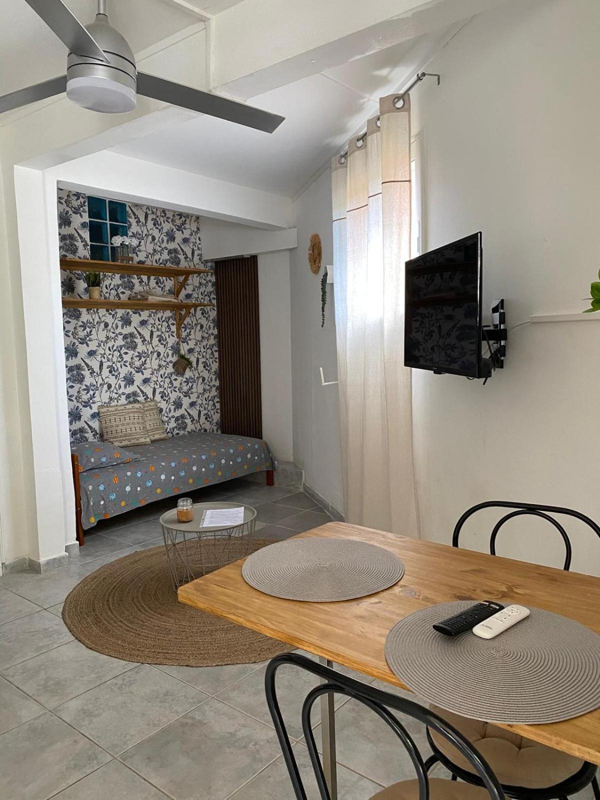 Aquaverde Eco Et Confort- Bas De Villa Avec Jardin Et Parking Ле Госие Екстериор снимка