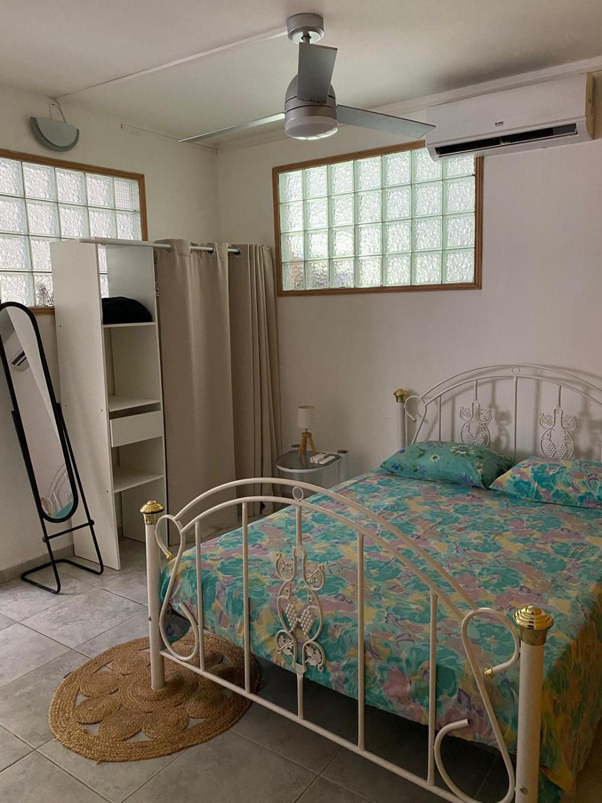 Aquaverde Eco Et Confort- Bas De Villa Avec Jardin Et Parking Ле Госие Екстериор снимка
