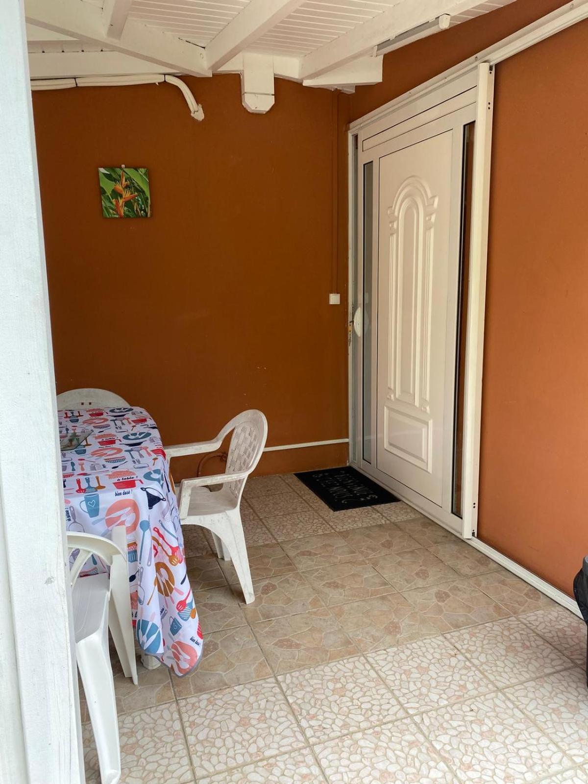 Aquaverde Eco Et Confort- Bas De Villa Avec Jardin Et Parking Ле Госие Екстериор снимка